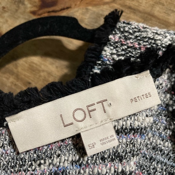 Loft Dress - Picture 5 of 9